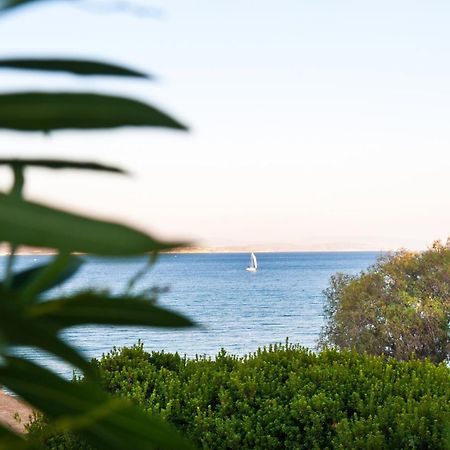 Sea Breeze Apartments Chios Monolia エクステリア 写真