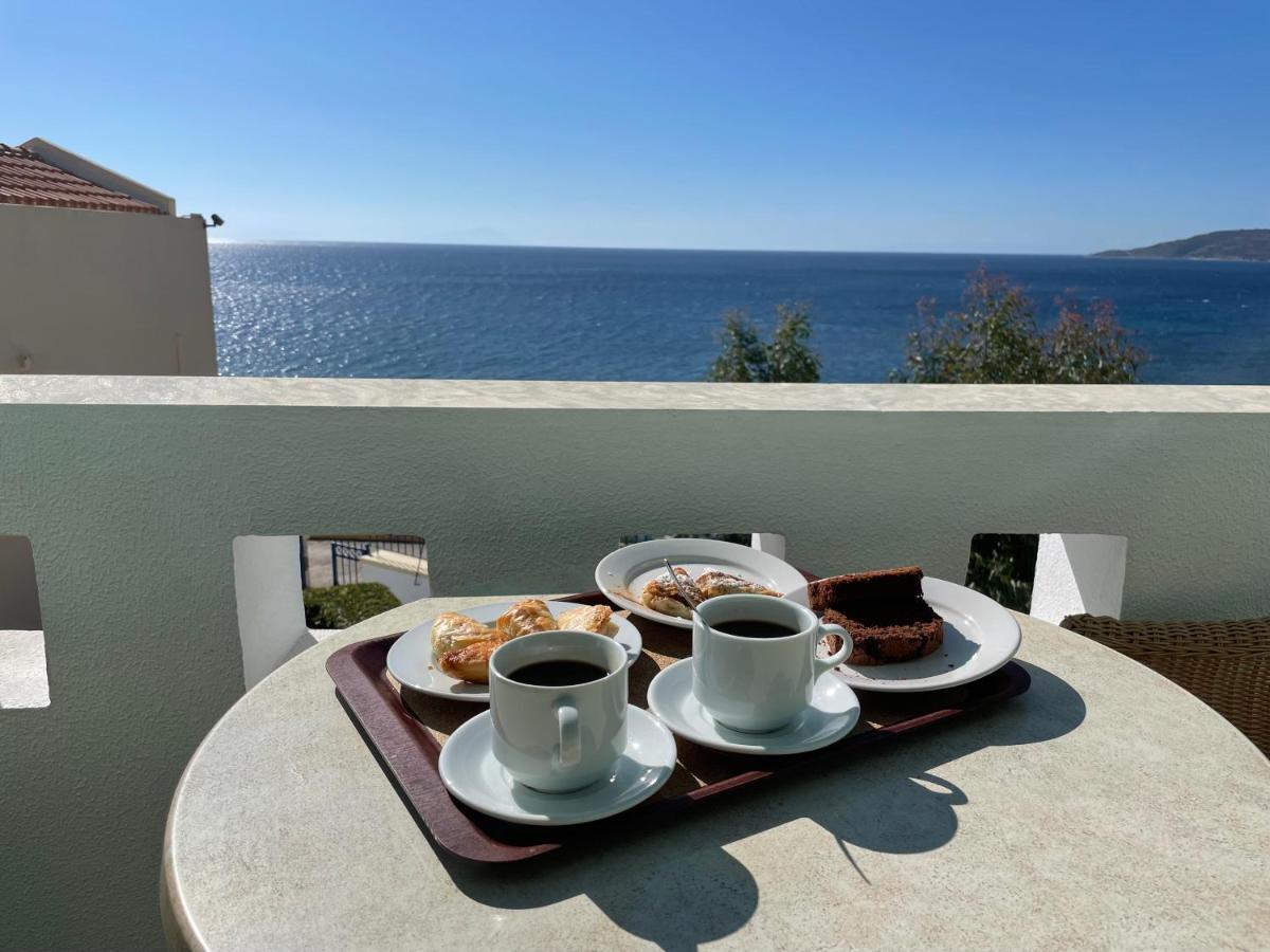 Sea Breeze Apartments Chios Monolia エクステリア 写真