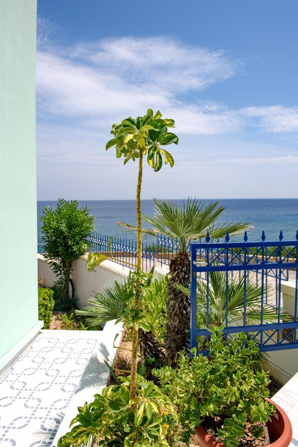 Sea Breeze Apartments Chios Monolia エクステリア 写真